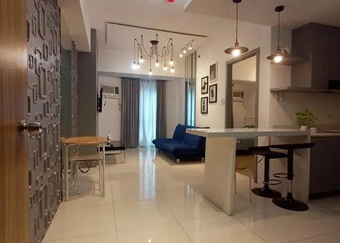 1 Bedroom Condotel Infront Of Us Embassy With Partial Bay View Aparthotel
